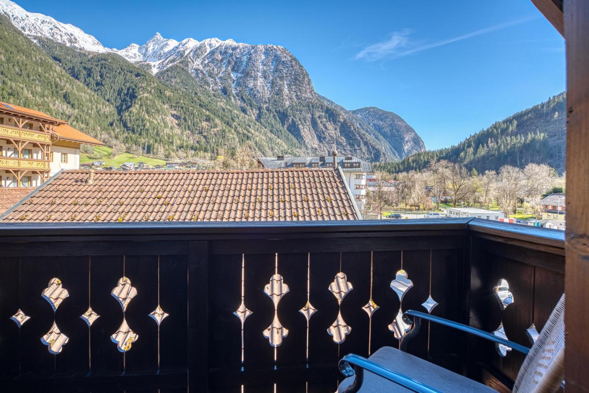 Posthotel Kassl 4 Oetz Buitenkant foto