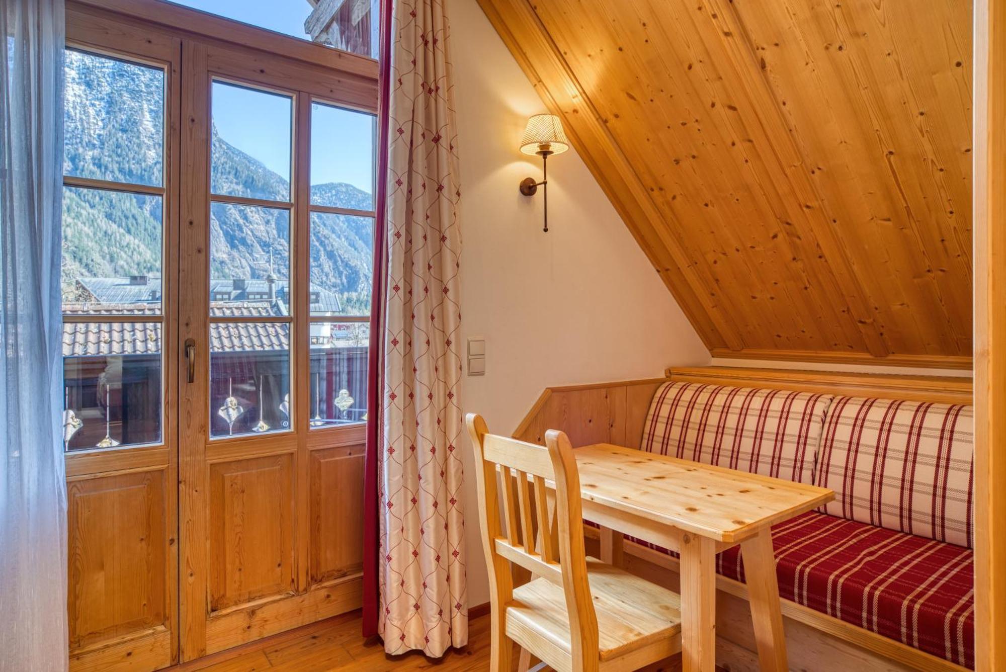 Posthotel Kassl 4 Oetz Buitenkant foto