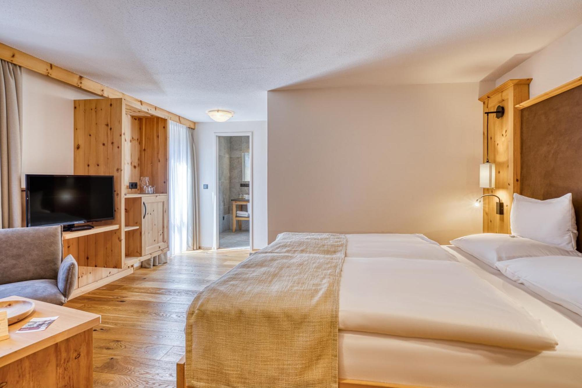 Posthotel Kassl 4 Oetz Buitenkant foto