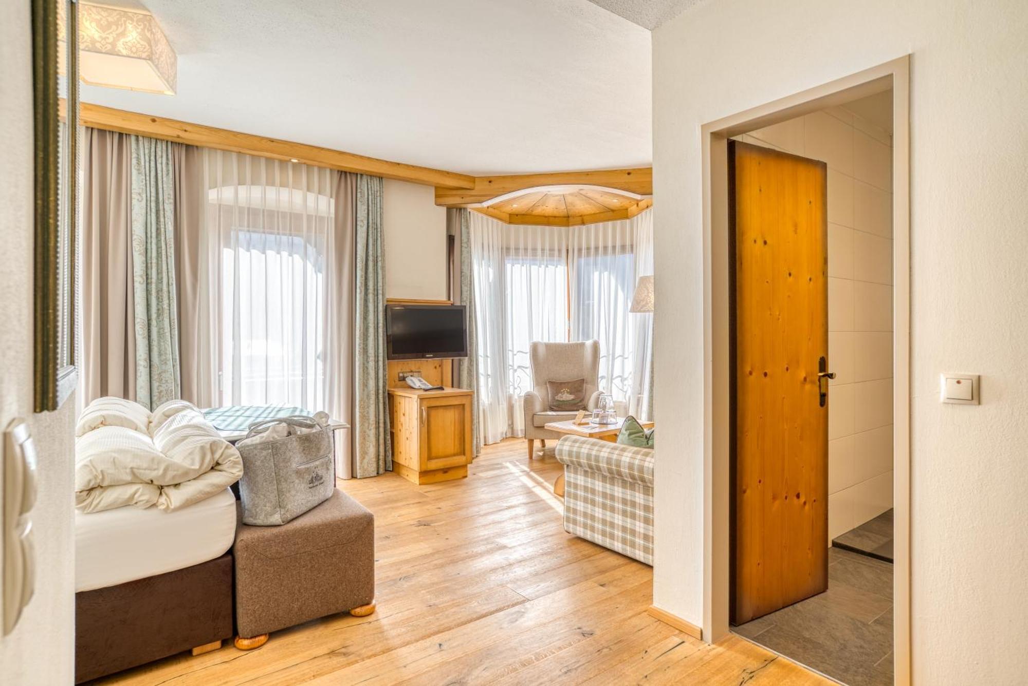 Posthotel Kassl 4 Oetz Buitenkant foto